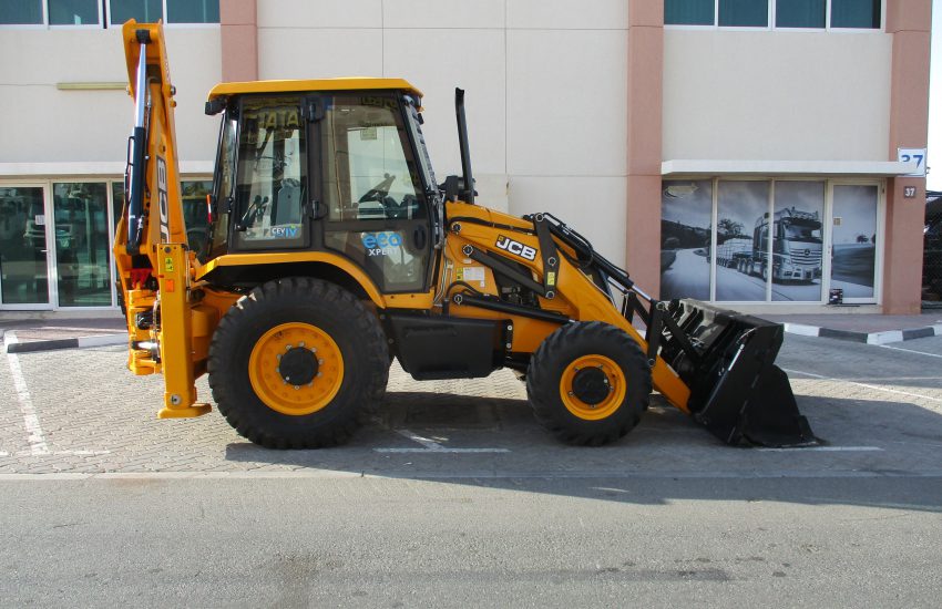 Hot-Water Pressure Washing - Heavy Equipment